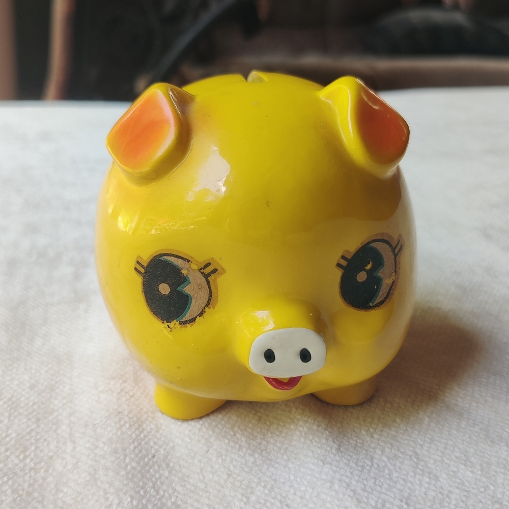 60s 70s Yellow Piggy Coin Bank Anthropomorphic Pig Kawaii Kitsch Cute Big Eyes C